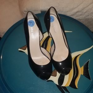 Nine West black open toe pumps
